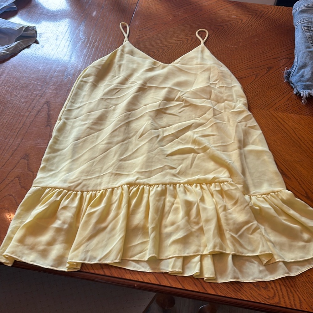 Yellow Lulus, dress